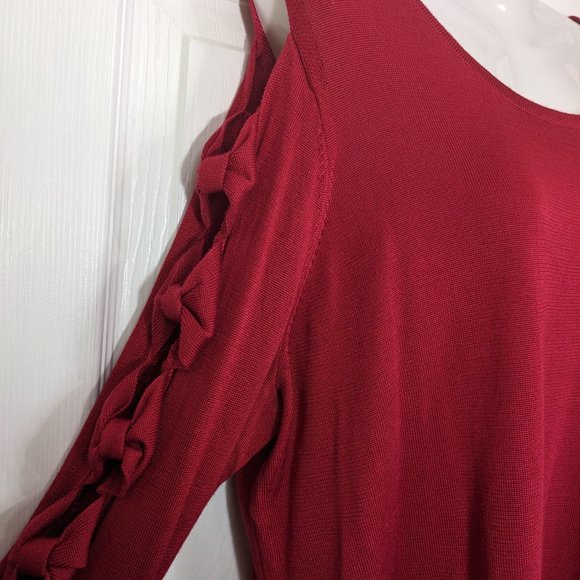 CeCe Really Red 3/4 Sleeve Cut-Out Bows Crewneck Sweater - size 2X NWT - Picture 7 of 10